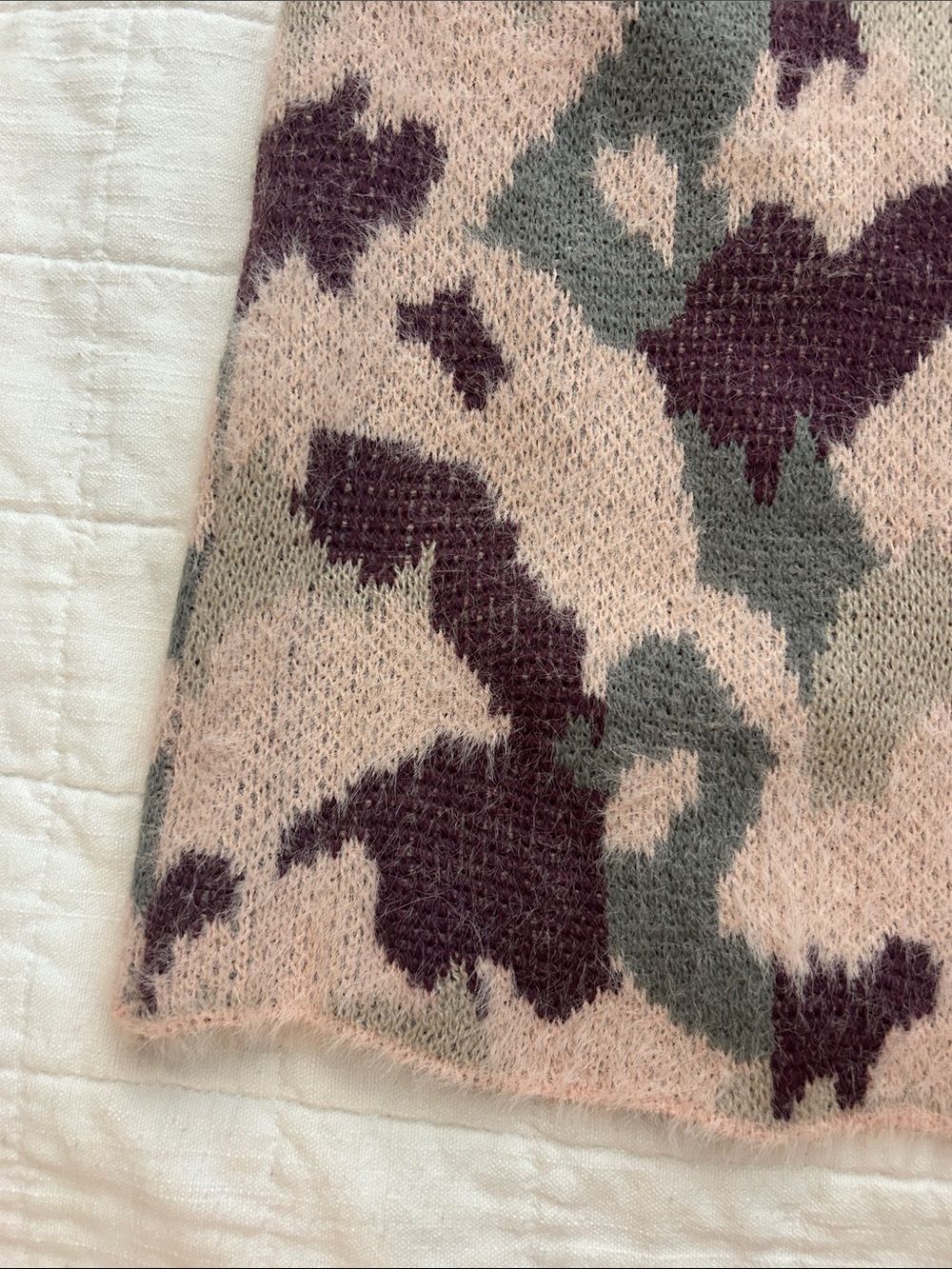 Umgee Pink Camouflage Open-Front Cardigan with Plum and Gray Accents - Picture 4 of 7